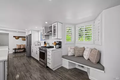 16530 Laughlin Road, Guerneville, CA 95446 - Photo 14