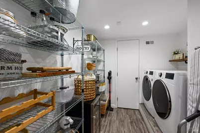 16530 Laughlin Road, Guerneville, CA 95446 - Photo 18