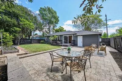 3045 Spring Creek Drive, Santa Rosa, CA 95405 - Photo 2