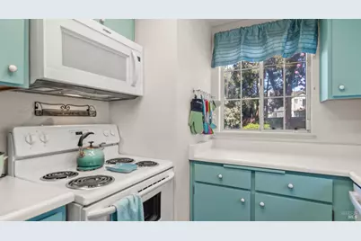 312 Blanchard Lane, Benicia, CA 94510 - Photo 14