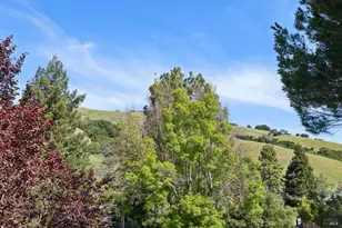 3 Aries Ln, Novato, CA 94947 - Photo 8