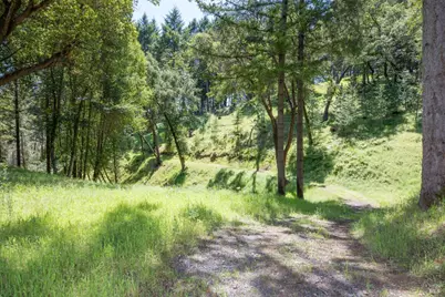 18900 Armstrong Woods Road, Guerneville, CA 95446 - Photo 20