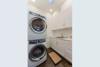 902 Helen Avenue, Ukiah, CA 95482 - Photo 18