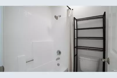 302 Mariner Way, Novato, CA 94945 - Photo 14