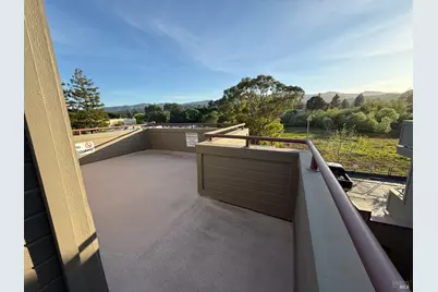 302 Mariner Way, Novato, CA 94945 - Photo 2