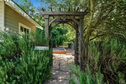 2072 Kirkland Avenue, Napa, CA 94558 - Photo 50