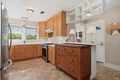 2001 Rogers Way, Santa Rosa, CA 95404 - Photo 10