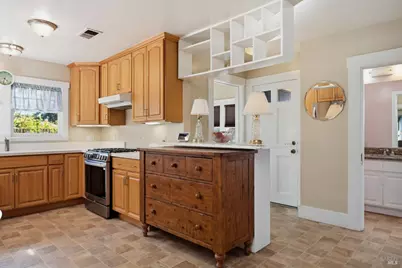 2001 Rogers Way, Santa Rosa, CA 95404 - Photo 12