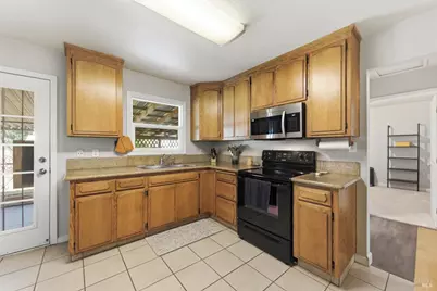 891 Rosewood Avenue, Vallejo, CA 94591 - Photo 6