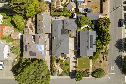 914 W 6th Street, Benicia, CA 94510 - Photo 46