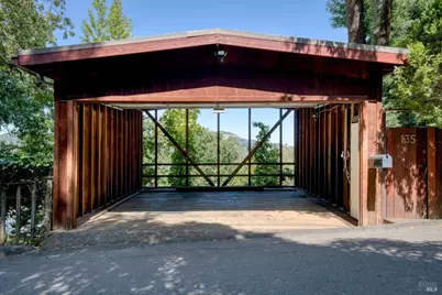 135 Martens Boulevard, San Rafael, CA 94901 - Photo 42