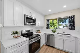 427 Temple Dr, Vacaville, CA 95687 - Photo 16