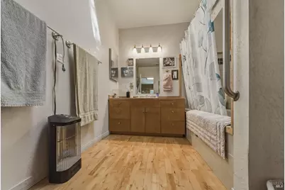 12300 Skaggs Road, Geyserville, CA 95441 - Photo 38