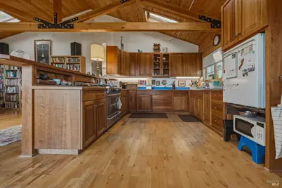 12300 Skaggs Road, Geyserville, CA 95441 - Photo 34