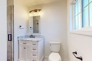 4872 Canyon Dr, Santa Rosa, CA 95409 - Photo 12