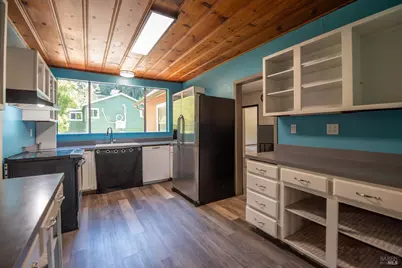 10671 Forest Hills Road, Forestville, CA 95436 - Photo 8