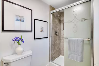 5 Grande Paseo, San Rafael, CA 94903 - Photo 12