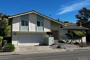638 E Fleming Ave, Vallejo, CA 94591 - Photo 1