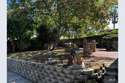 638 E Fleming Avenue, Vallejo, CA 94591 - Photo 34