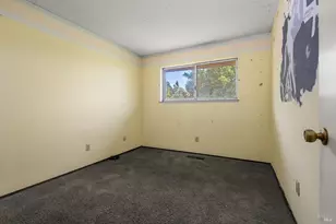 201 Redwood Cir, Petaluma, CA 94954 - Photo 18