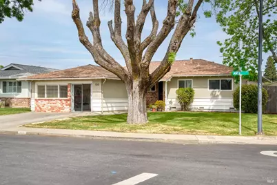 100 Anita Court, Vacaville, CA 95688 - Photo 6