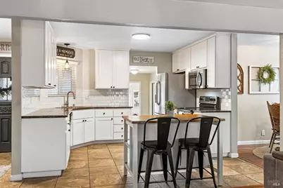 100 Anita Court, Vacaville, CA 95688 - Photo 10