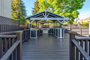 8843 Oakfield Ln, Windsor, CA 95492 - Photo 30