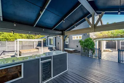 8843 Oakfield Lane, Windsor, CA 95492 - Photo 32