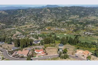 3888 Skyfarm Drive, Santa Rosa, CA 95403 - Photo 8