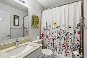 32 Dockside Cir, San Rafael, CA 94903 - Photo 16