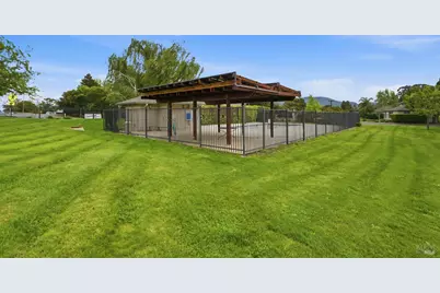 32 Dockside Circle, San Rafael, CA 94903 - Photo 18