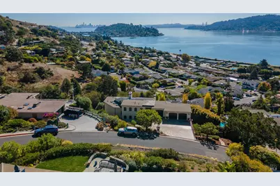 9 Francisco Vista Court, Tiburon, CA 94920 - Photo 38
