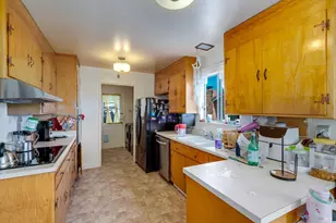 370 W M St, Benicia, CA 94510 - Photo 20