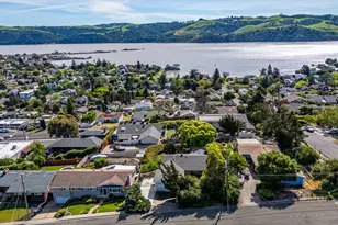 370 W M St, Benicia, CA 94510 - Photo 6