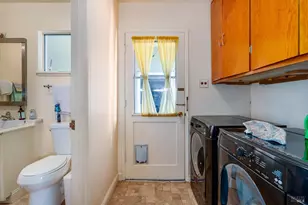 370 W M St, Benicia, CA 94510 - Photo 26