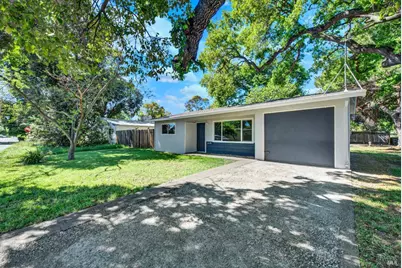 219 Hamilton Drive, Fairfield, CA 94533 - Photo 2