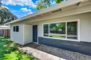 219 Hamilton Dr, Fairfield, CA 94533 - Photo 10