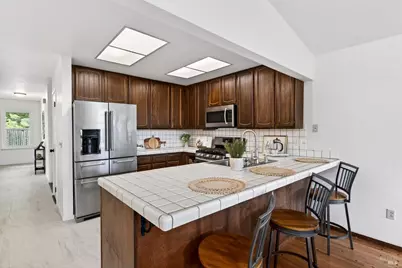 6174 San Benito Court, Rohnert Park, CA 94928 - Photo 8