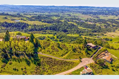 6048 Hyland Way, Penngrove, CA 94951 - Photo 8