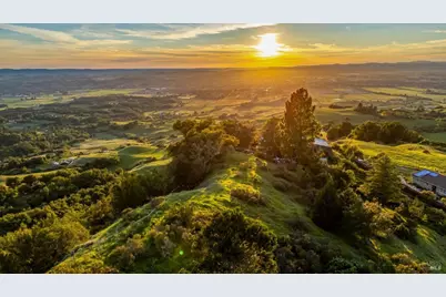 6048 Hyland Way, Penngrove, CA 94951 - Photo 62