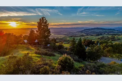 6048 Hyland Way, Penngrove, CA 94951 - Photo 72