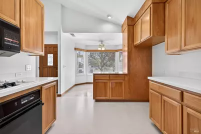 2429 Lemur Street, Santa Rosa, CA 95401 - Photo 4