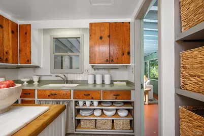 19020 Sunny Drive, Guerneville, CA 95446 - Photo 8