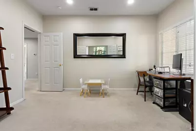 237 Sungate Court, Vacaville, CA 95688 - Photo 10