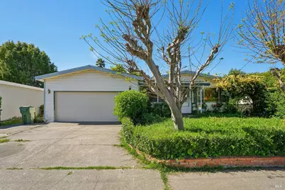 1533 Joan Drive, Petaluma, CA 94954 - Photo 2