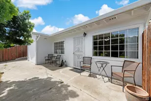 19 Wharf Dr, Pittsburg, CA 94565 - Photo 8