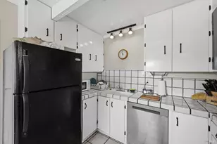 19 Wharf Dr, Pittsburg, CA 94565 - Photo 16