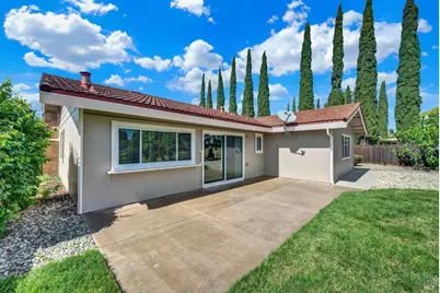 442 Yellowstone Drive, Vacaville, CA 95687 - Photo 28