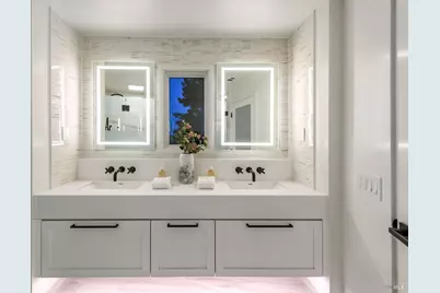 1092 Foster Road, Napa, CA 94558 - Photo 20