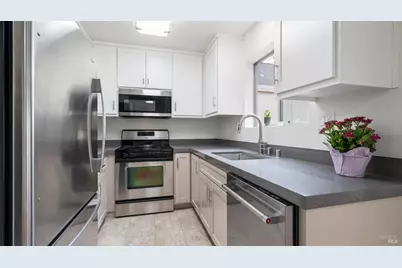 3335 Yulupa Avenue, Santa Rosa, CA 95405 - Photo 10